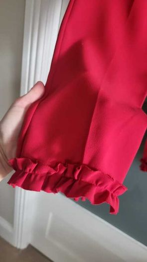 River Island red crop frill details pants Sz 8UK - Bnwt Rrp 34 Sterling