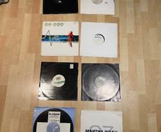 26x 4x4 UK Garage & House records job lot