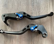 2020 - 2023 Yamaha MT-09 Black / Blue Adjustable Levers Set