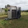 horse box Image 2