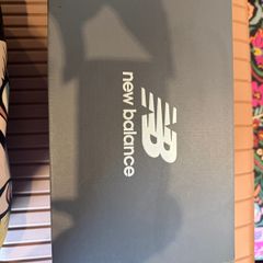 Used new balance shoes