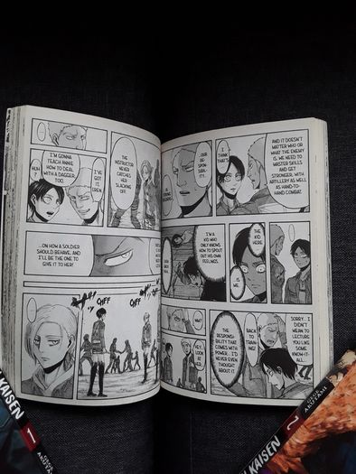 Manga books Attack on Titan