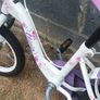 Girls bike Image 2