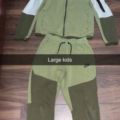 Kids nike set