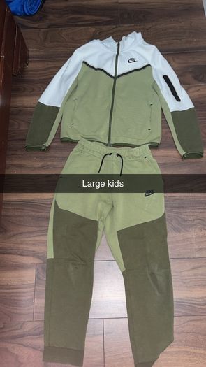 Kids nike set