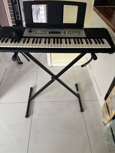 Yamaha Keyboard