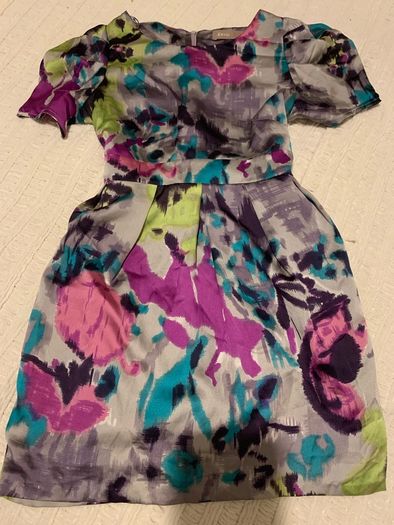 Dress mini size 6