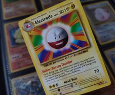Electrode ! Non-Holo Rare ! from Evolutions Set ! 2016 ! Pokemon Card