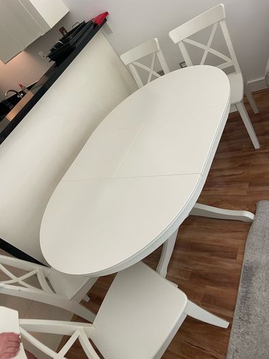 Rosentorp dinning set.