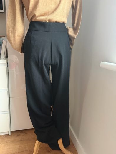 Wool Louise Kennedy trousers