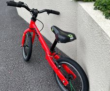 frog tadpole balance bike