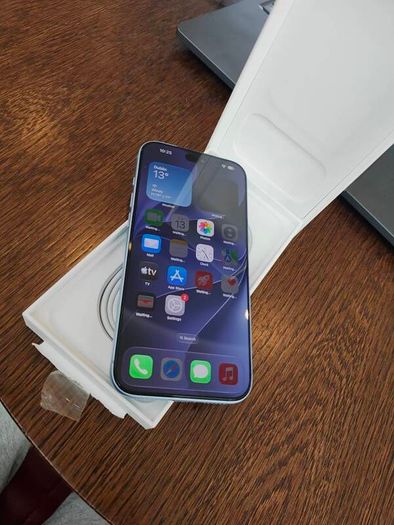 iPhone 18 Pro Max 256gb Glacier EU model. 1 week old. Trade-in/Swaps Welcome
