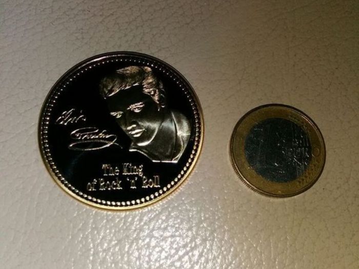 Elvis Presley Commemorative Coin
