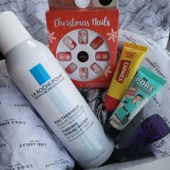Random mix of beauty products