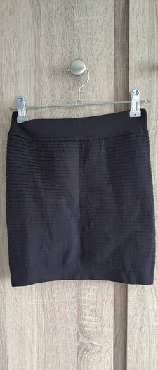 Black tube top fits X's s worn once