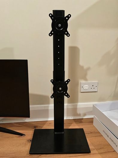 Vertical dual monitor stand