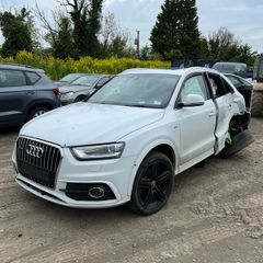Breaking audi q3 2013 s line Quattro cfg