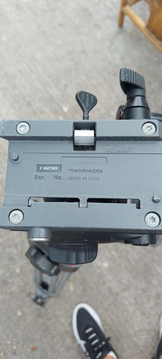 Manfrotto Tripod video MVH500A