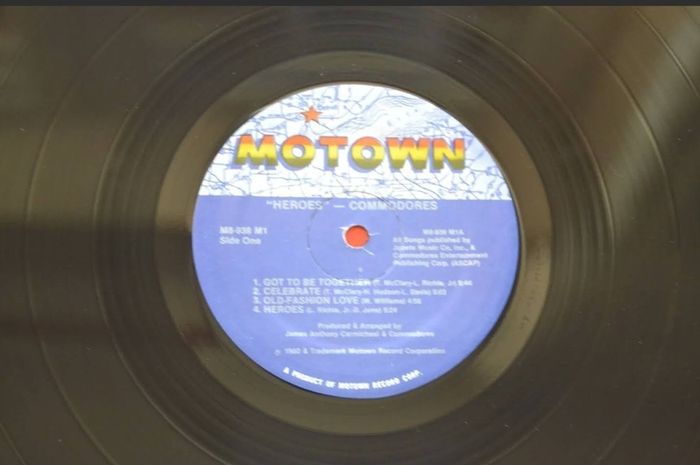 Commodores - Heroes 1980 - Vinyl LP