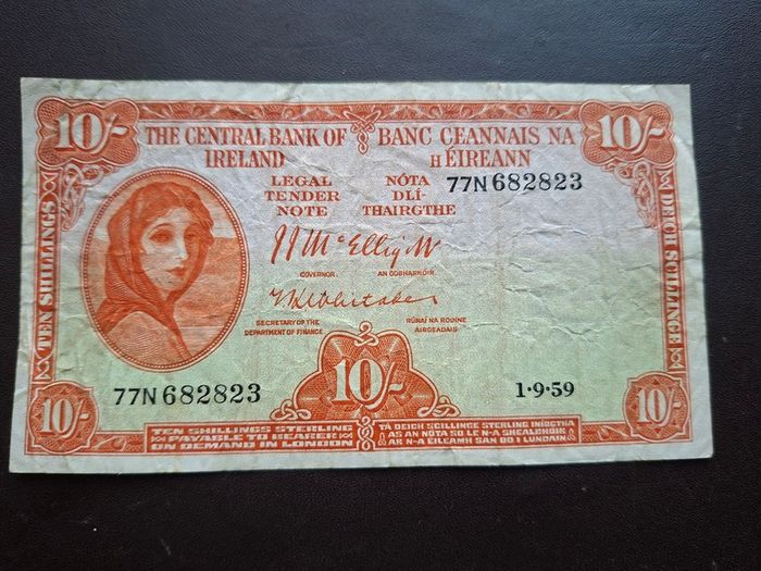 Central Bank of Ireland. Lady Lavery 10 shillings (1959)#6