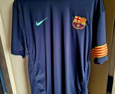 Rare FC Barcelona training top 2010-2011 Nike dri-fit perfect condition  XL