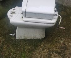 Toilet and cistern