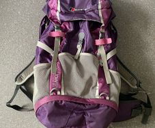 Berghaus Freeflow 30+6 Backpack Rucksack Ventilating Back System H20 &Rain Cover Purple