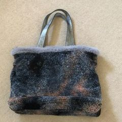 Shoulder bag