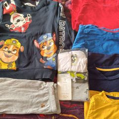 Very Large bundle boys clothes age 3 to 4 years.
