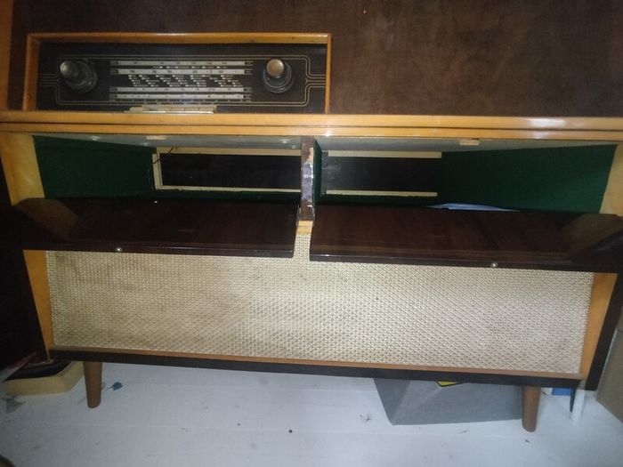 Vintage Radiogram