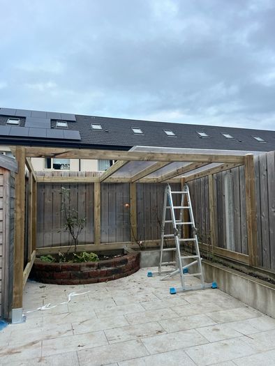 Custom build greenhouses