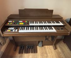 Vintage Yamaha Electone B-35N Organ