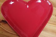 Red heart shaped dish/deep plate