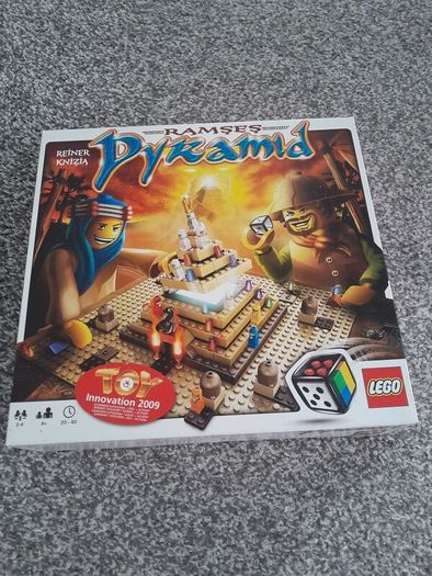 Lego Ramses Pyramid 3843.