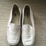 Flat white leather wedge shoes --- size 38 Image 2