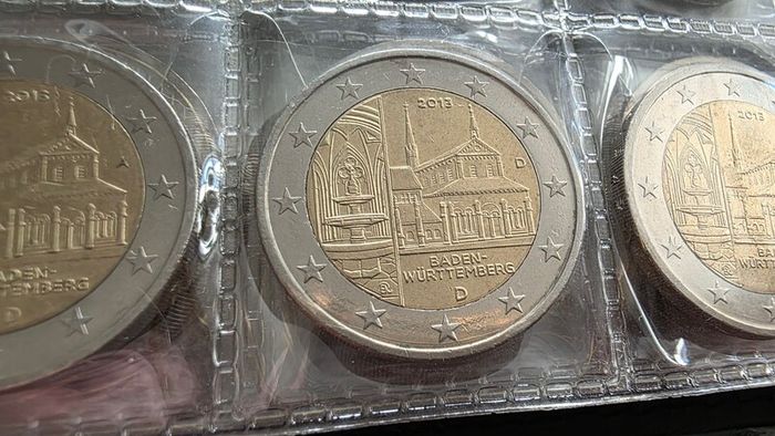 2 euro coin