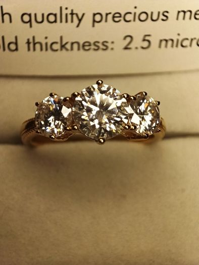 Bargain 18kt Vermeil Hard Gold Plated Sterling Silver Moissanite Trinity Ring