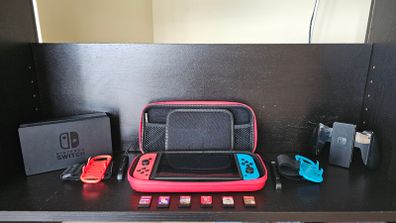 Nintendo Switch (Individual items and bundle option)