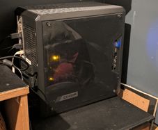 Desktop PC with 27" Monitor (Ryzen 5 3400G/16GB RAM)