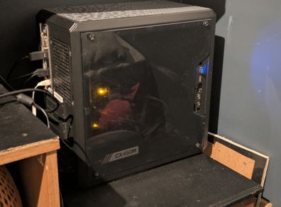 Desktop PC with 27" Monitor (Ryzen 5 3400G/16GB RAM)