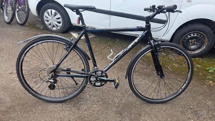 Jupiter Vermont Hybrid Trekking Bike   Fully Serviced   Excellent Condition