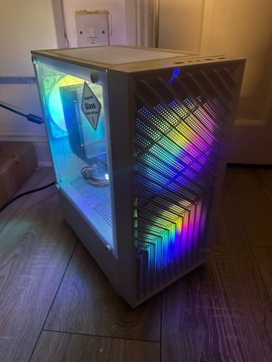 Gaming Pc I7-12700 / Rtx 3070 Ddr5
