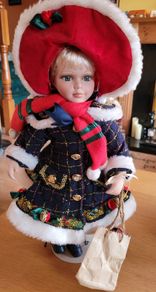 Porcelain doll - Leonardo collection -vintage