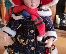 Porcelain doll - Leonardo collection -vintage