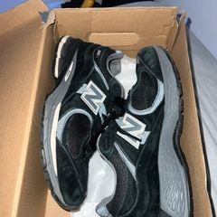 new balance 2002r