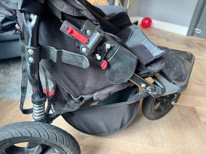 Out and About Double Nipper v4