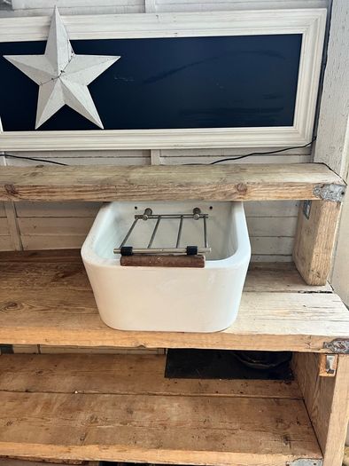 Vintage ceramic basin