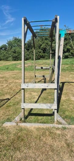 Wooden monkey bars