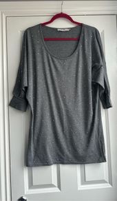 Grey t shirt from Jesire