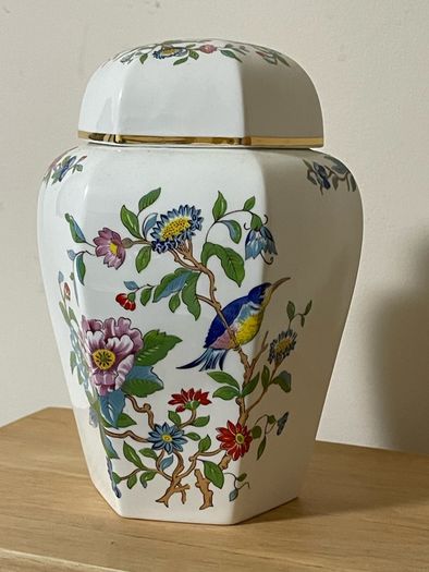 Aynsley Pembroke _Hexagonal Large Ginger Jar